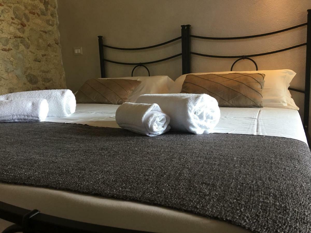 Bb Masotte Bed & Breakfast ซอมมาคัมปาญา ภายนอก รูปภาพ